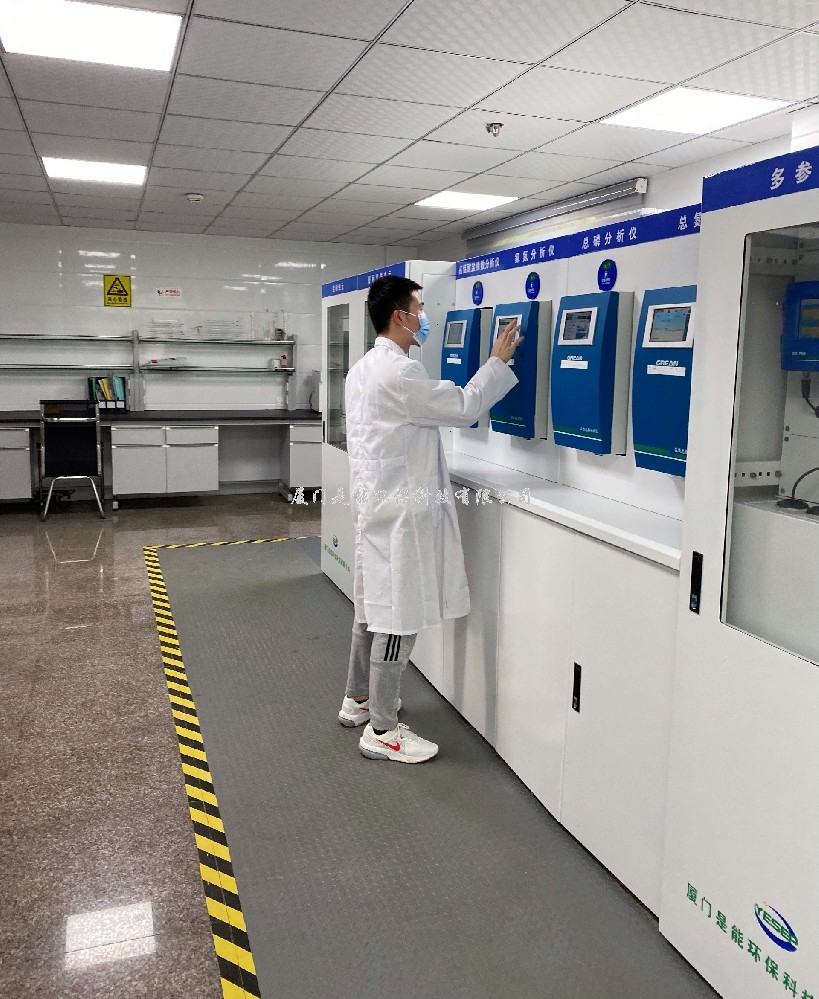 逆行泉州戰(zhàn)疫情 駐點(diǎn)水站保穩(wěn)定